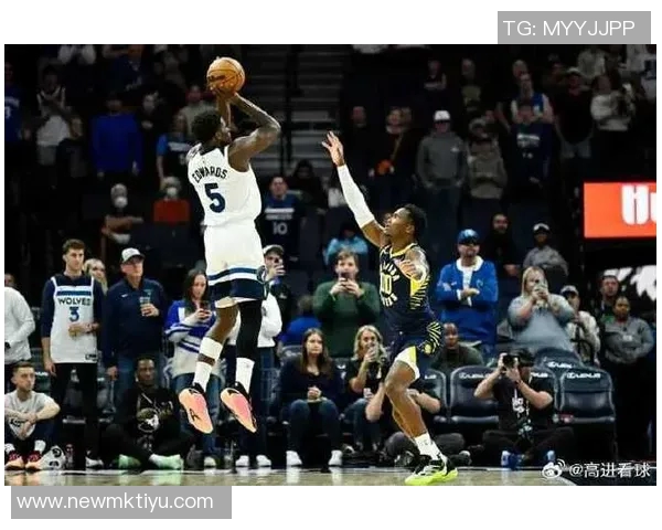 乔约翰逊呼吁莫兰特加盟森林狼助力华子在季后赛争夺更大成功