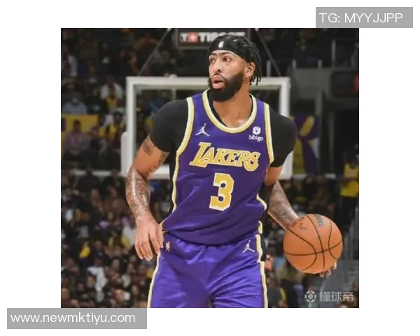 小腿轻微拉伤影响出战计划戴维斯本周将重新评估伤情 小腿轻微拉伤影响出战计划戴维斯本周将重新评估伤情