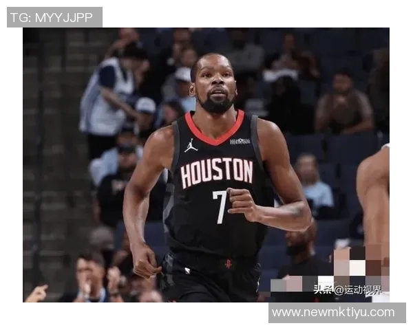 杜兰特第四节表现低迷未能得分球队遭遇失利令人失望 杜兰特第四节表现低迷未能得分球队遭遇失利令人失望