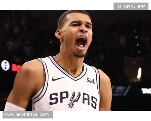 博班自曝身高2米24却仍需仰望文班亚马名记透露其身高接近2米31