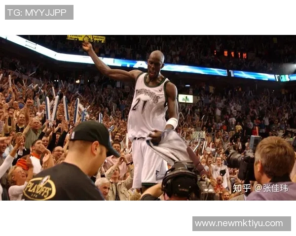 张佳玮分析掘金防守不足之处提速需依赖篮板控制与抢断预判技巧 张佳玮分析掘金防守不足之处提速需依赖篮板控制与抢断预判技巧